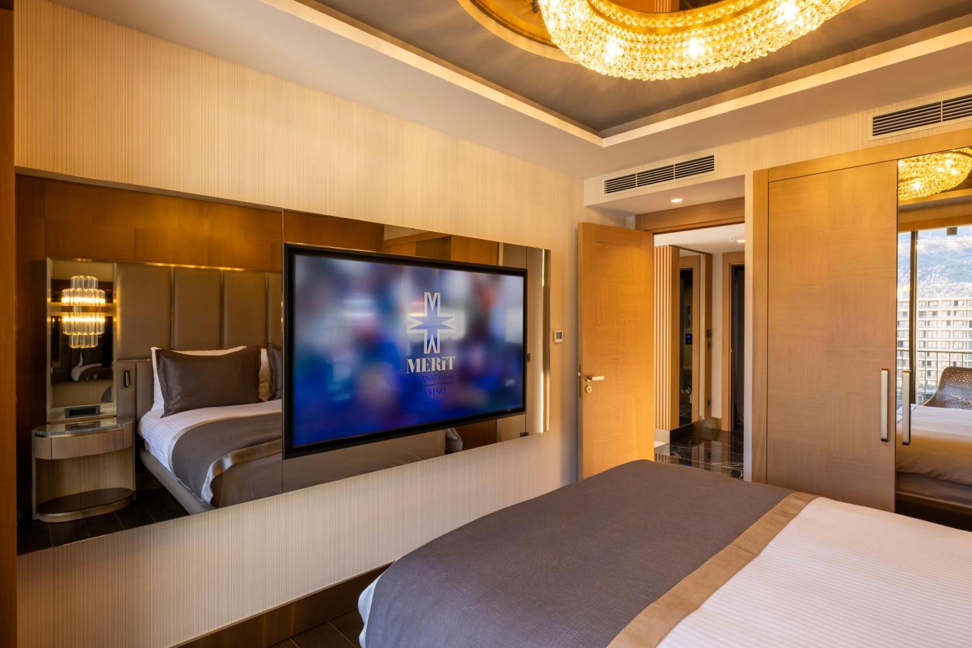 Merit Starlit Hotel & Residences Budva Bagian luar foto