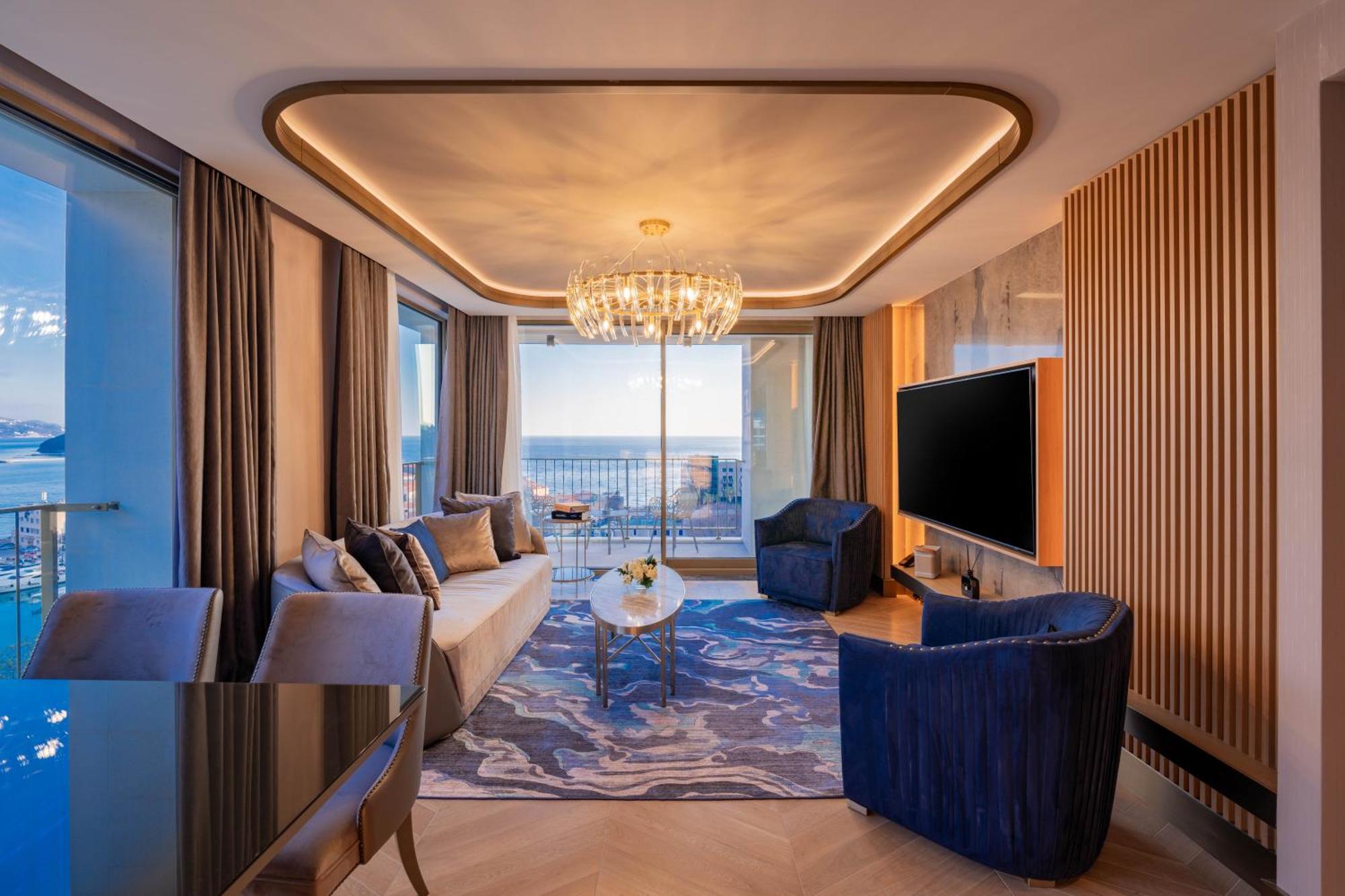 Merit Starlit Hotel & Residences Budva Bagian luar foto