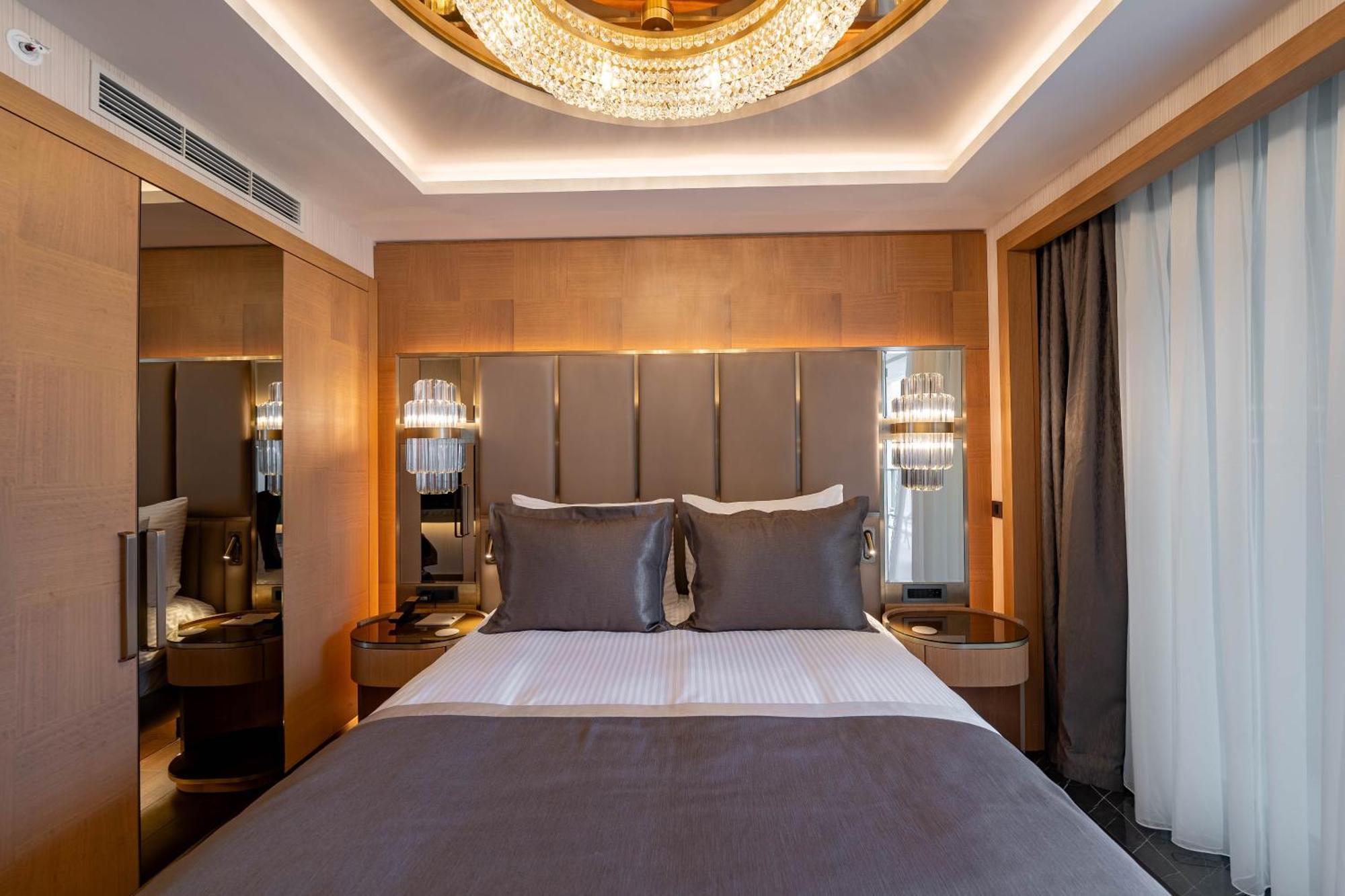 Merit Starlit Hotel & Residences Budva Bagian luar foto