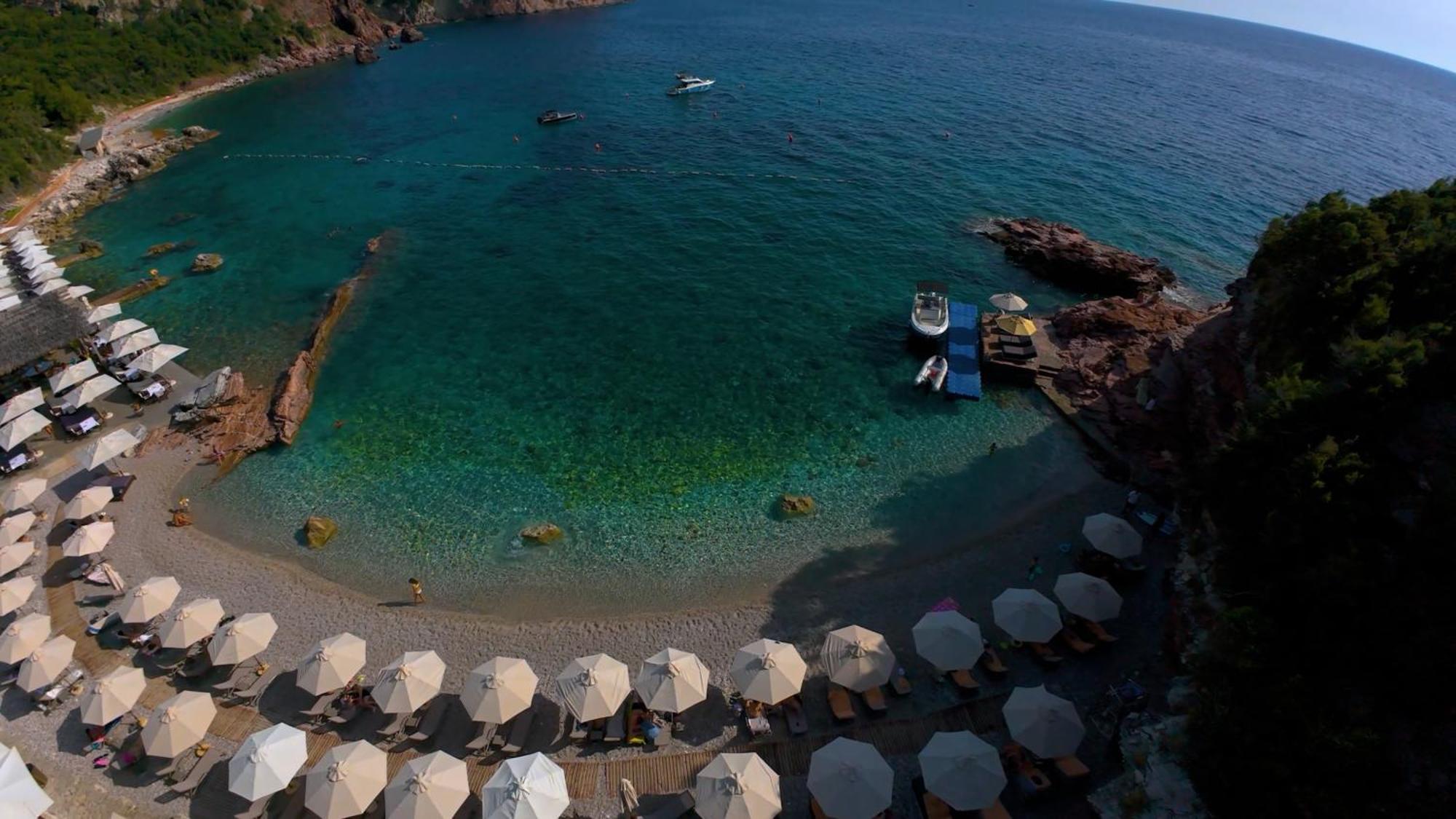 Merit Starlit Hotel & Residences Budva Bagian luar foto