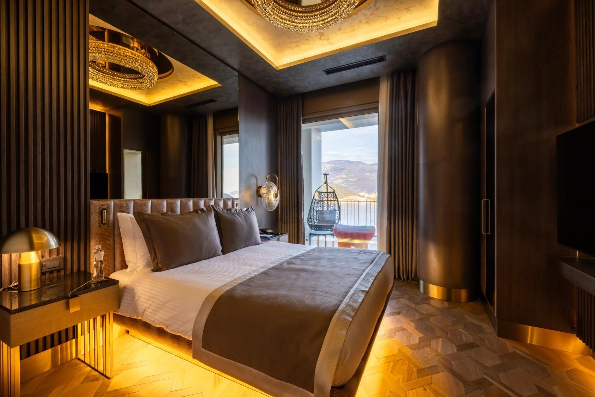 Merit Starlit Hotel & Residences Budva Bagian luar foto